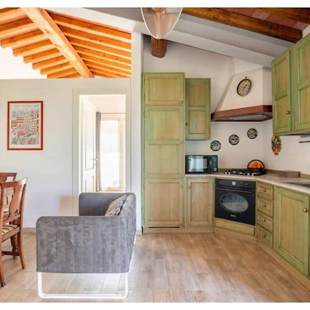 Cozy Tuscany Apartment With View Пешя Екстер'єр фото