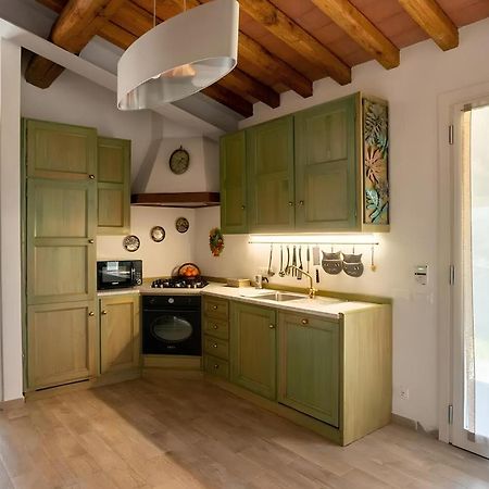 Cozy Tuscany Apartment With View Пешя Екстер'єр фото