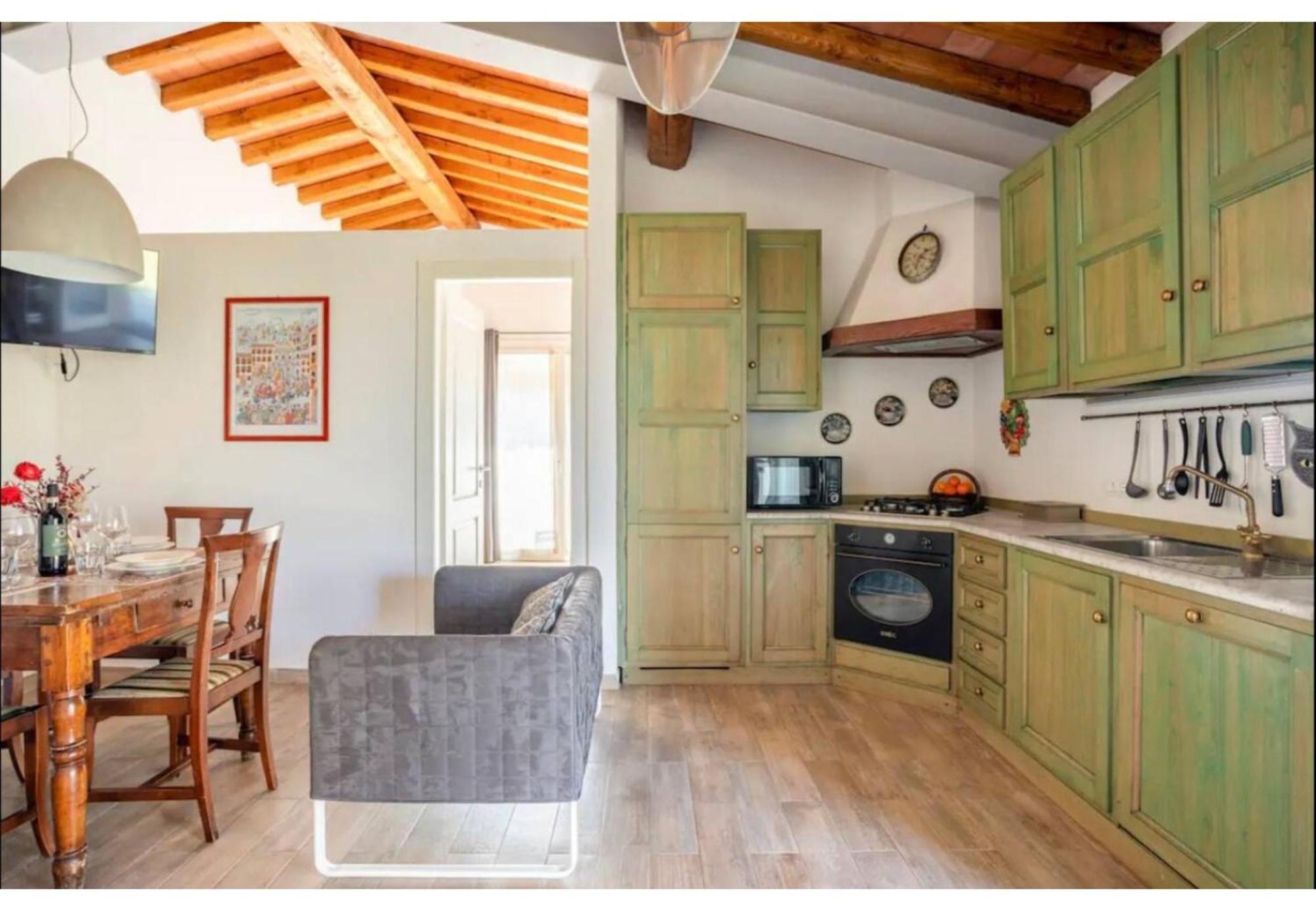Cozy Tuscany Apartment With View Пешя Екстер'єр фото